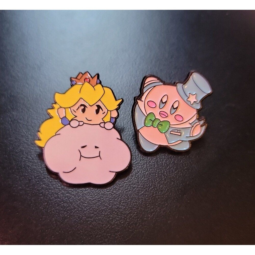 Princess Peach and kirby enamel‎ pin set - nintendo, game boy, switch